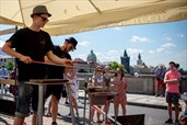 Oslava 20. výročí Fondu budoucnosti na Mánesově mostě